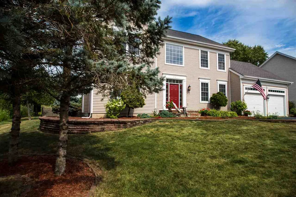 310 Cobblestone Circle South Burlington VT 05403