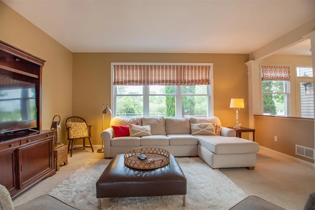 310 Cobblestone Circle South Burlington VT 05403