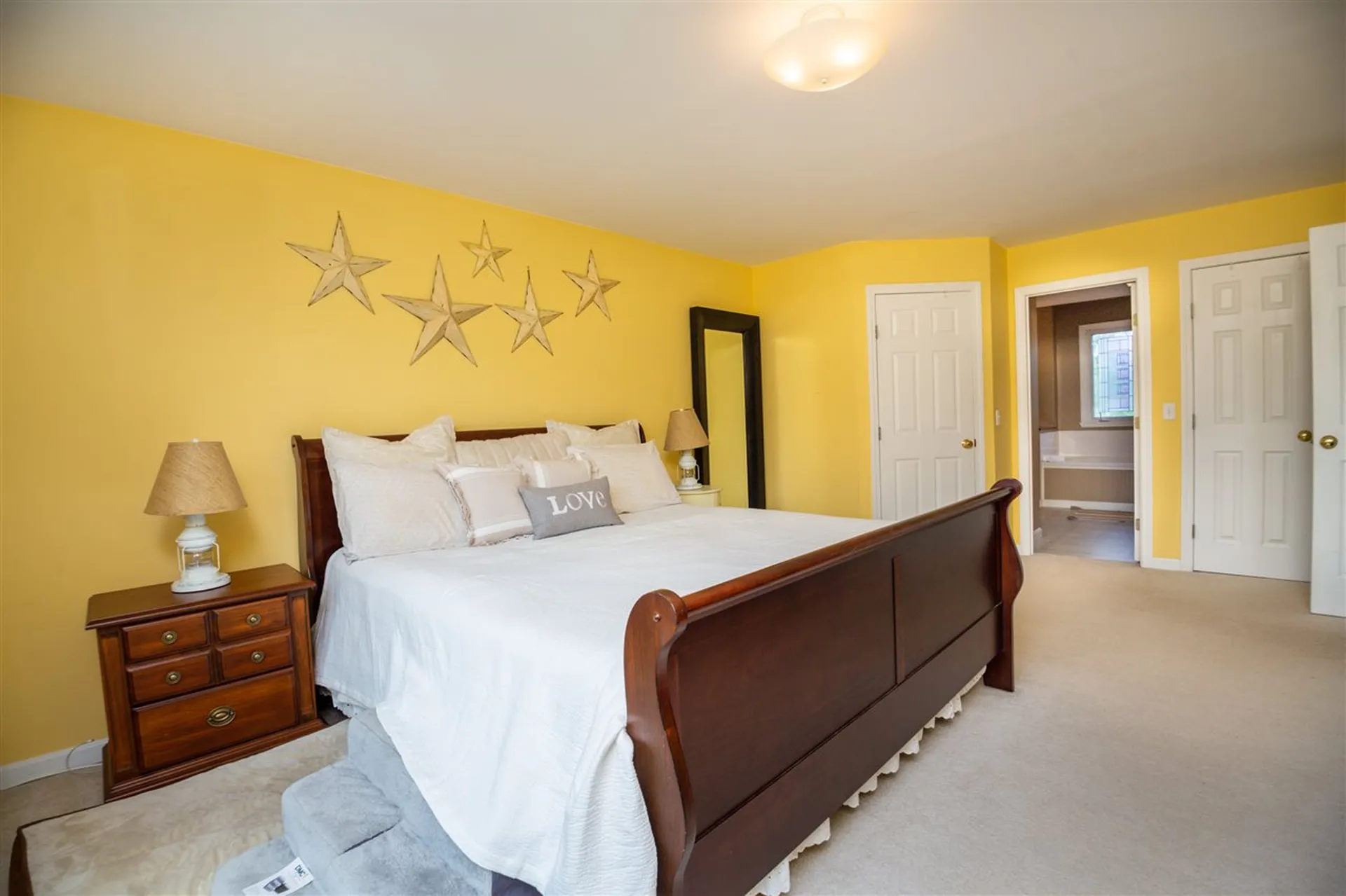 310 Cobblestone Circle South Burlington VT 05403
