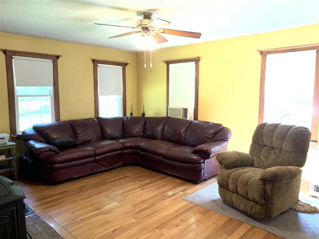 68 Sunset Circle Alstead NH 03602