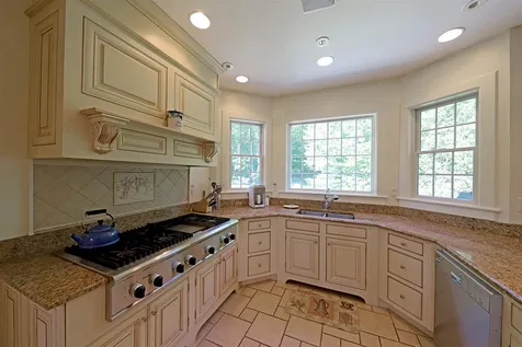 1150 South Hill Road Ludlow VT 05149