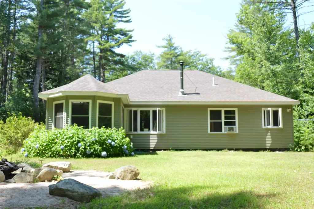 96 Chestnut Cove Road Alton NH 03809