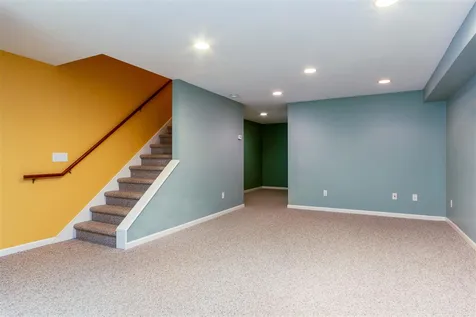 89 Juniper Drive South Burlington VT 05453
