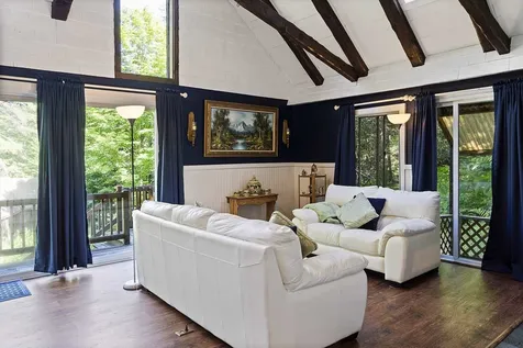 39 Village Road Newbury NH 03255