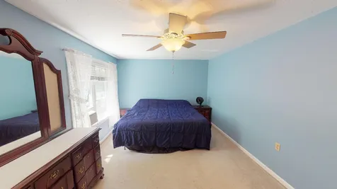 11 Jefferson Drive Hillsborough NH 03244