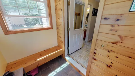 11 Jefferson Drive Hillsborough NH 03244