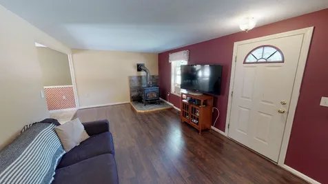 11 Jefferson Drive Hillsborough NH 03244