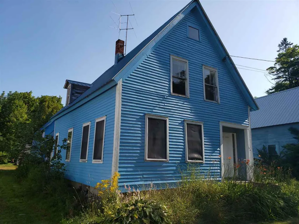 1018 Route 123 N Stoddard NH 03464