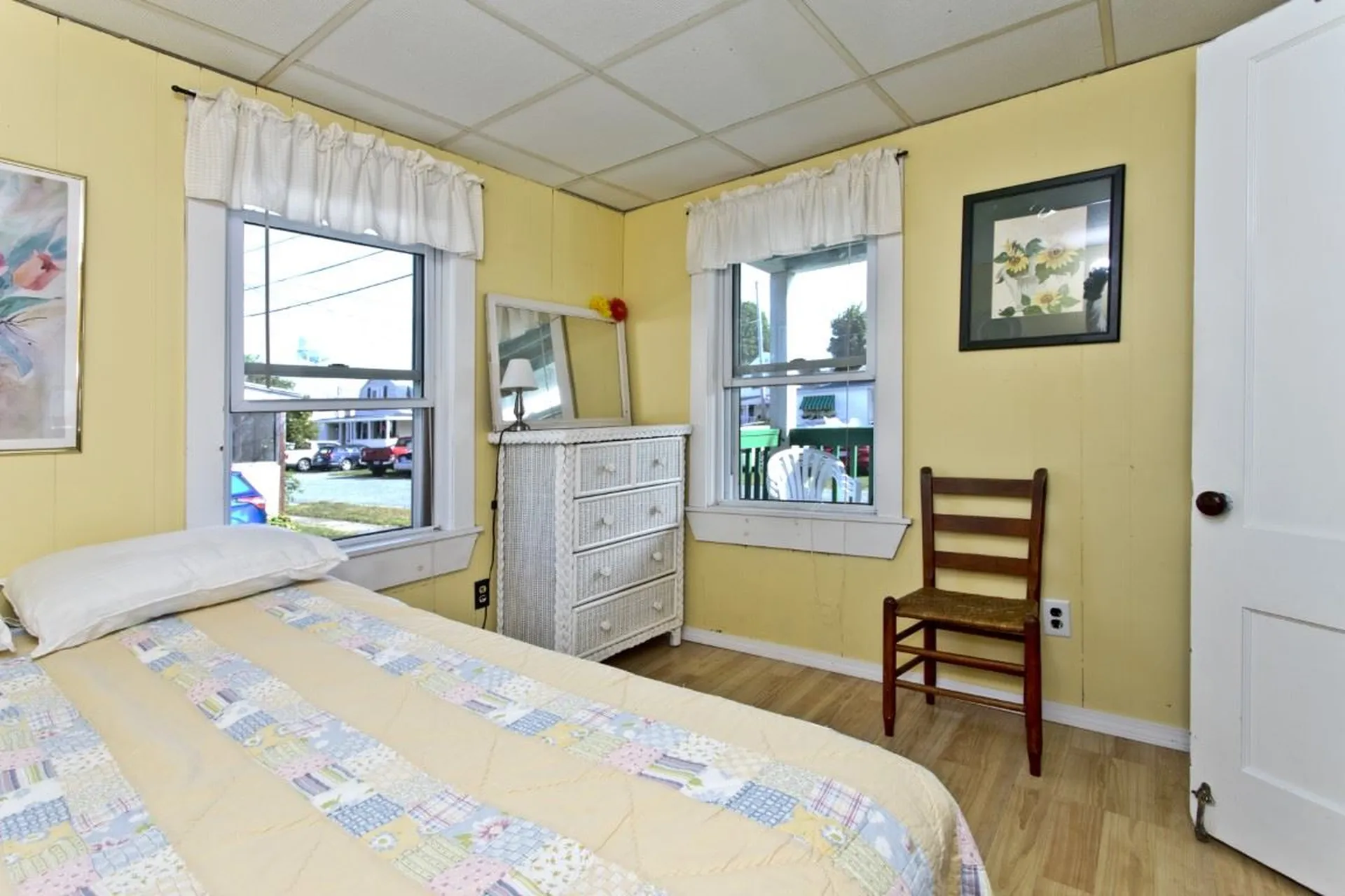 17 Nudd Avenue Hampton NH 03842