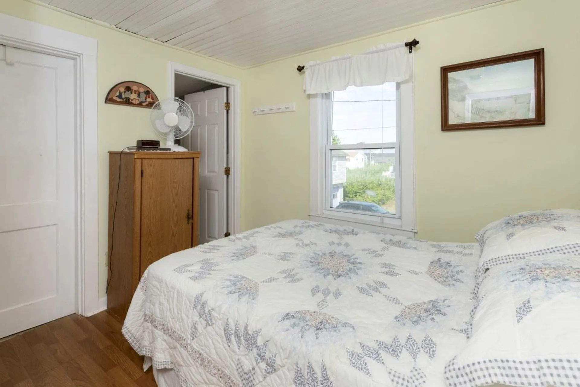 17 Nudd Avenue Hampton NH 03842