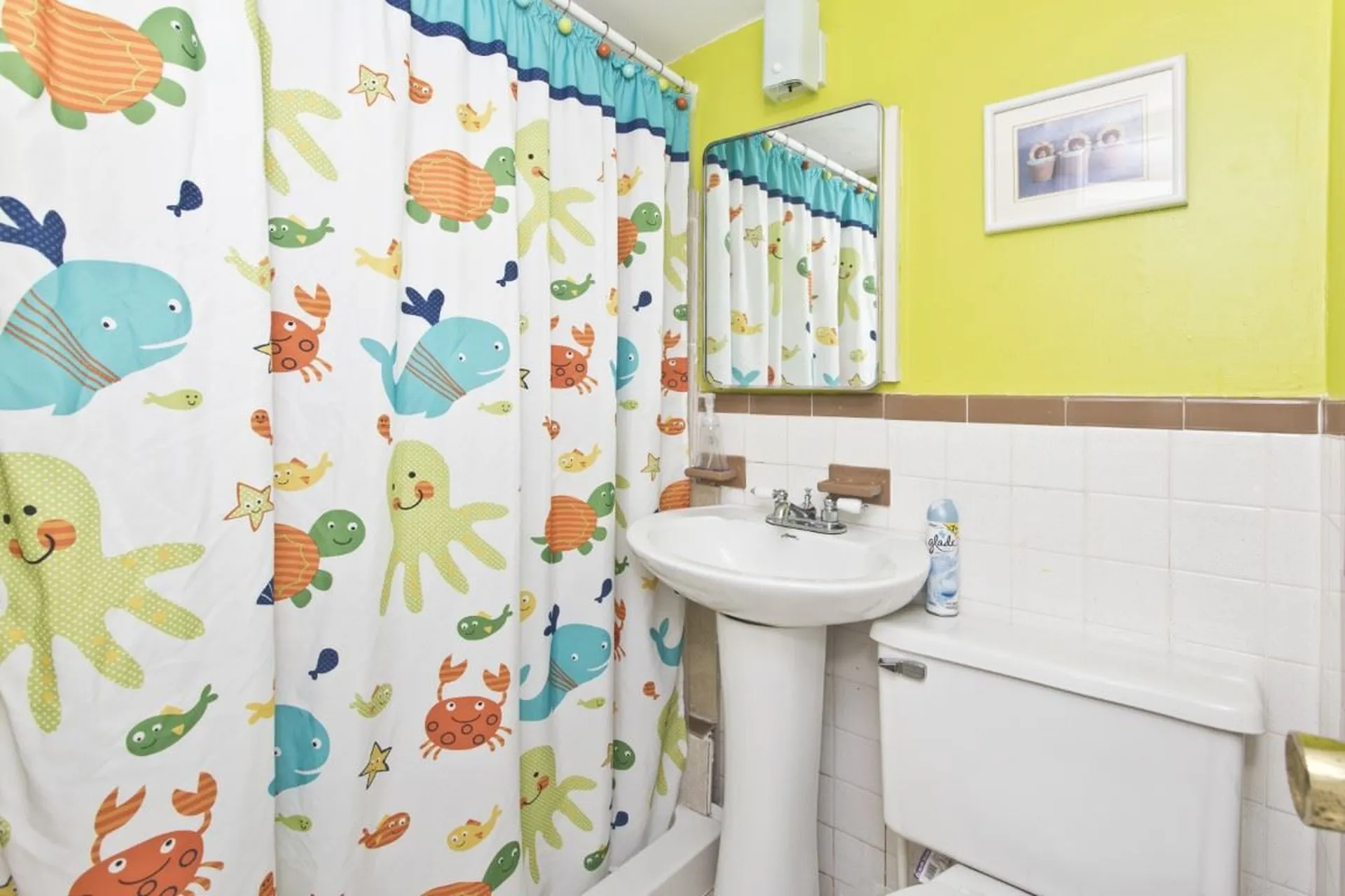 17 Nudd Avenue Hampton NH 03842