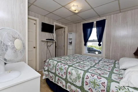 17 Nudd Avenue Hampton NH 03842