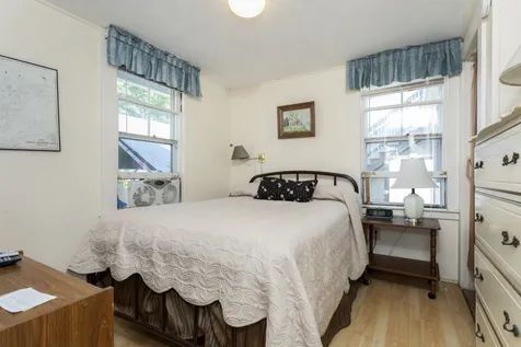 17 Nudd Avenue Hampton NH 03842