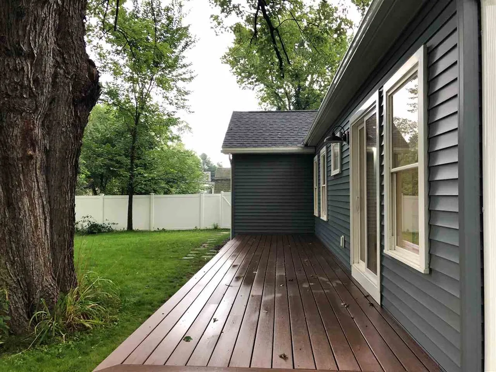 3 Spruce Street Exeter NH 03833