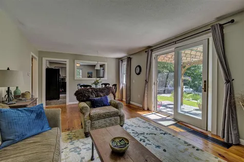 8 Jewell Road Wilmot NH 03287