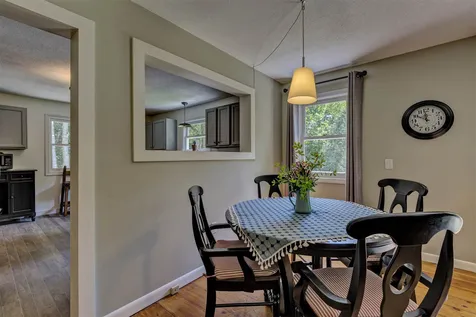 8 Jewell Road Wilmot NH 03287