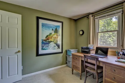 8 Jewell Road Wilmot NH 03287
