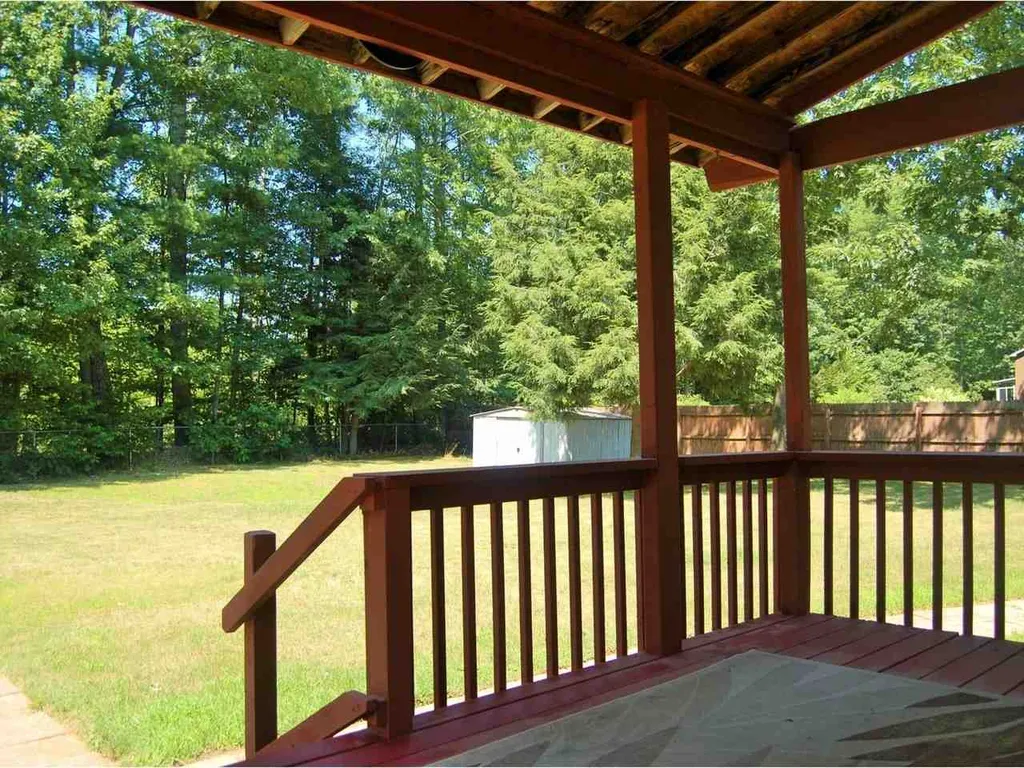 69 Overlake Drive Milton VT 05468