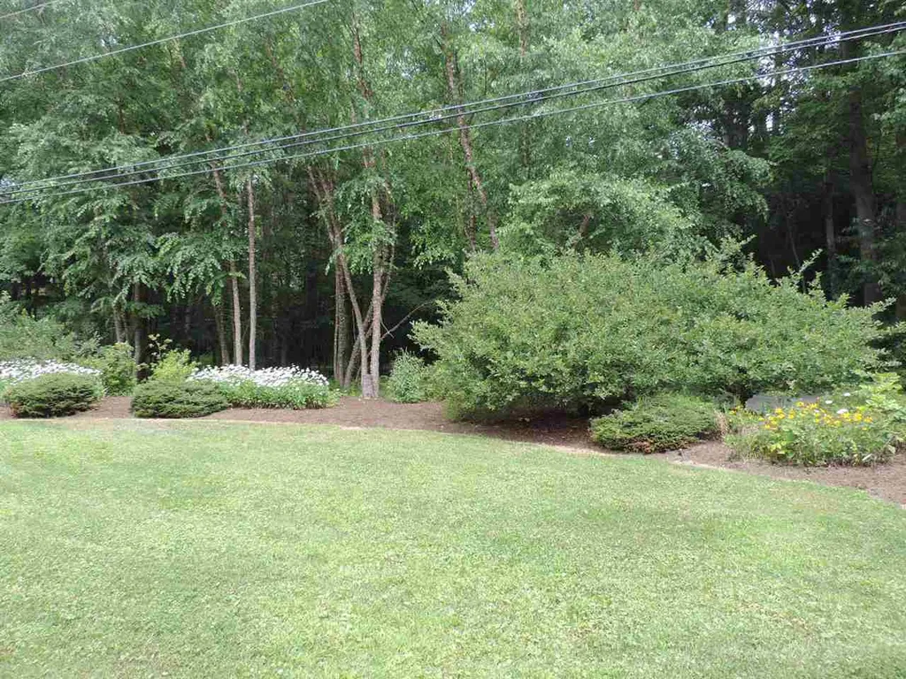43 Sandy Beach Drive Poultney VT 05764