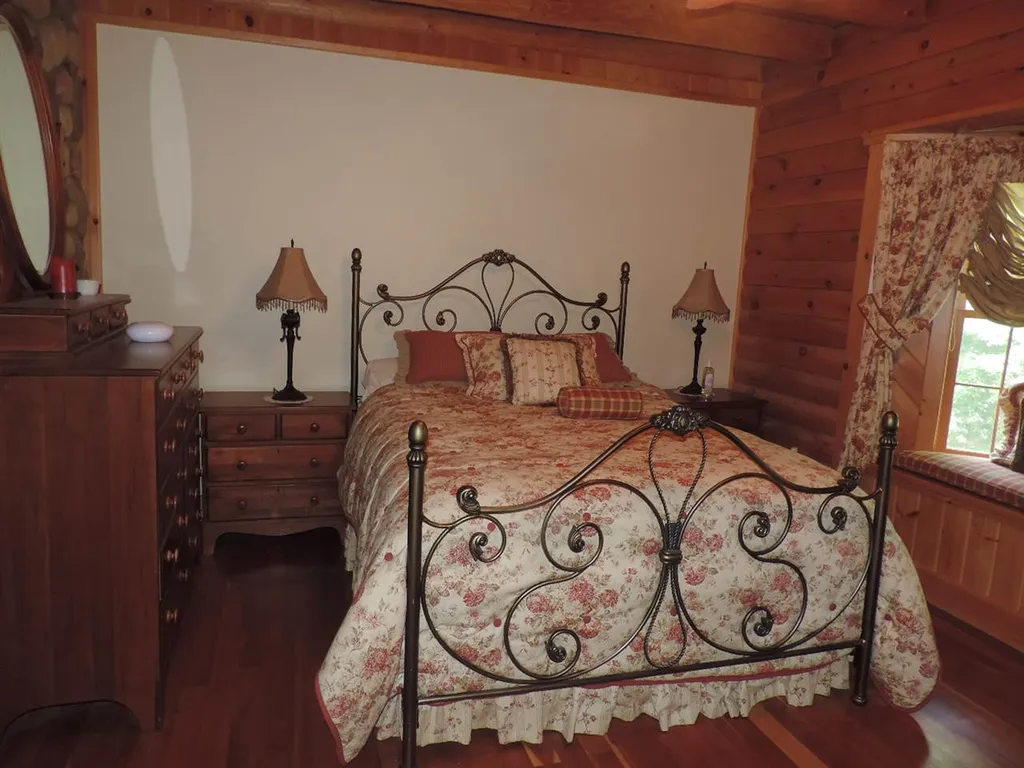 43 Sandy Beach Drive Poultney VT 05764