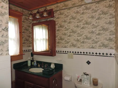 43 Sandy Beach Drive Poultney VT 05764