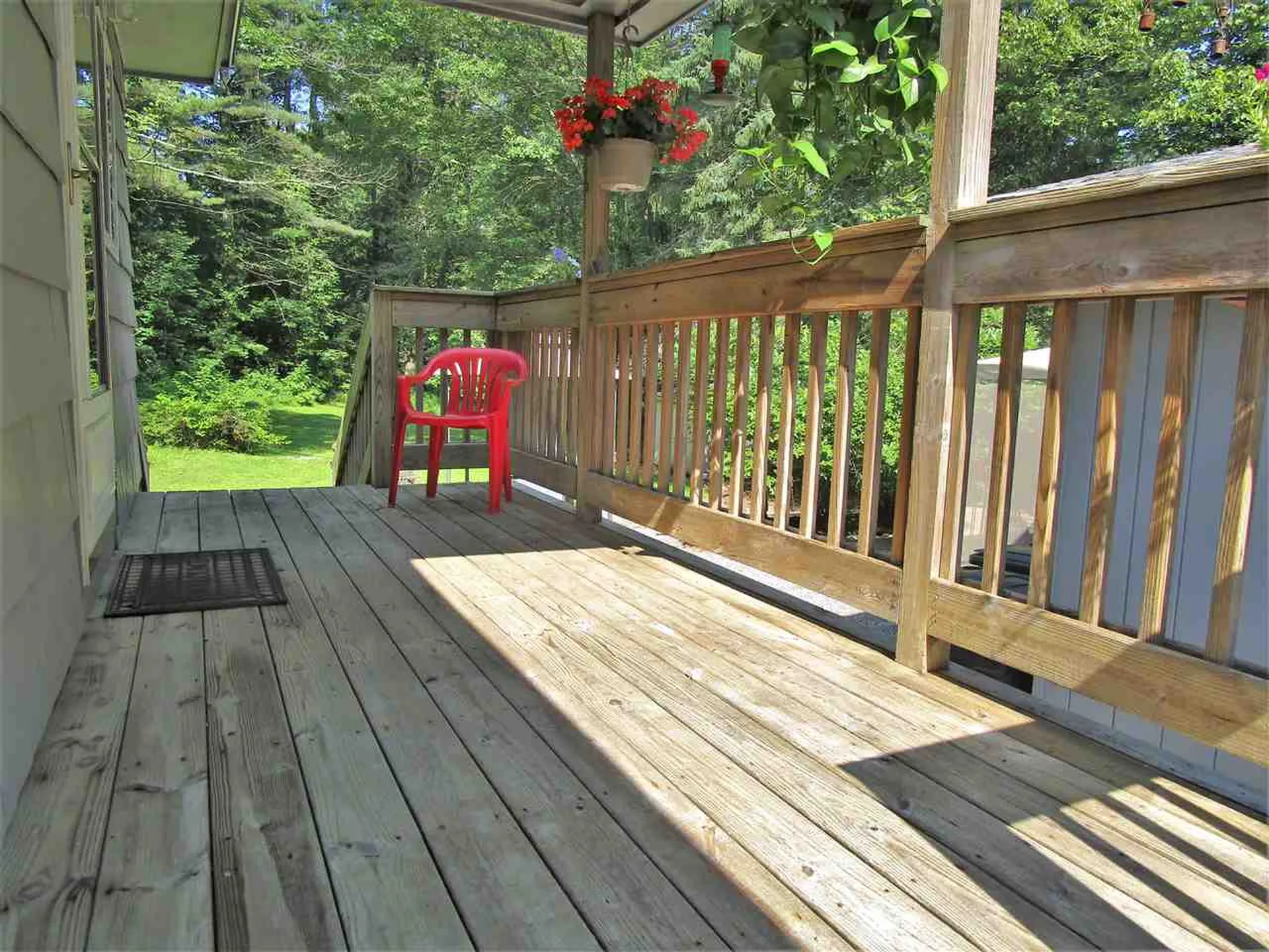 4 Collins Road Danville NH 03819
