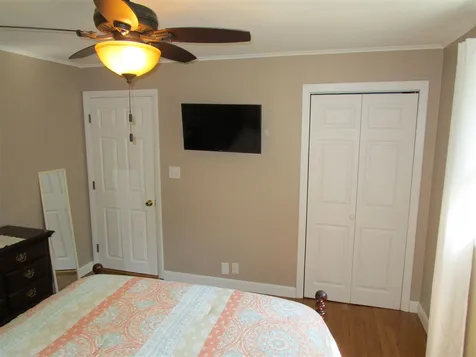 4 Collins Road Danville NH 03819