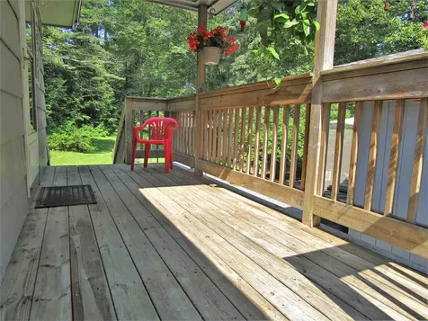 4 Collins Road Danville NH 03819