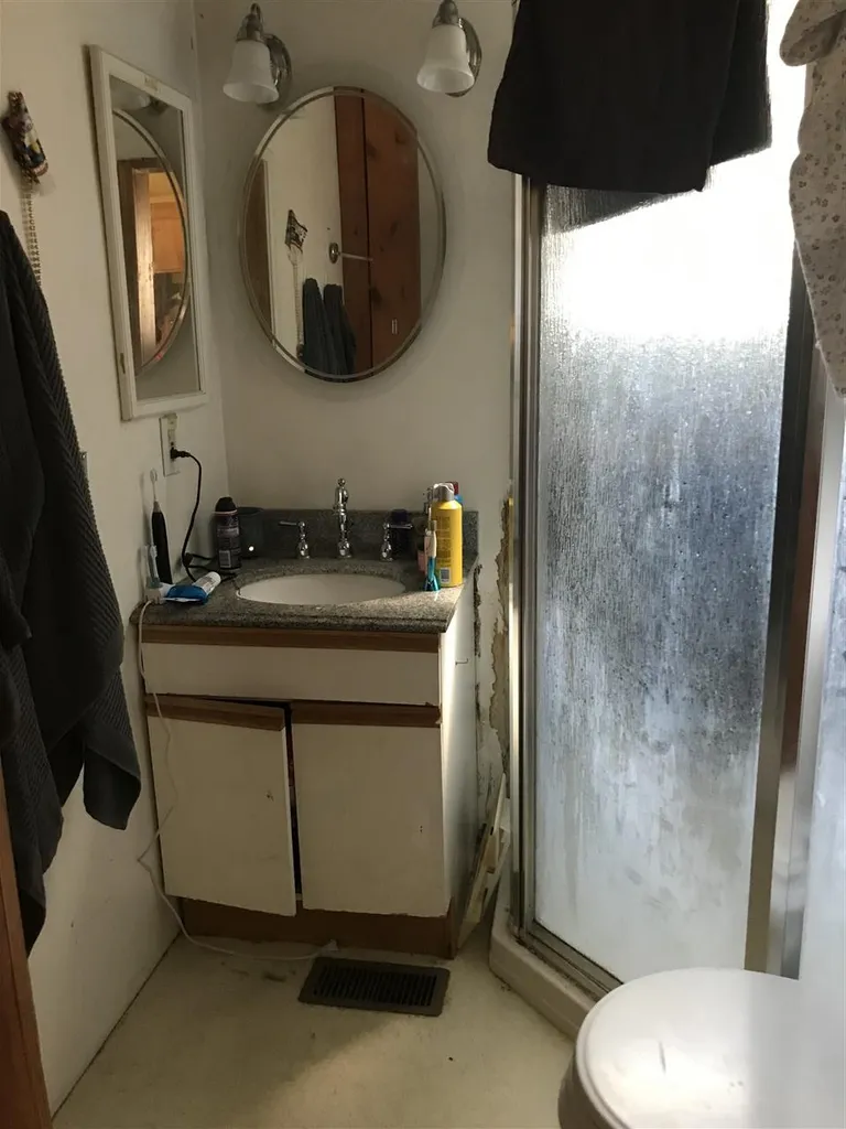 4 Williams Court Nashua NH 03060