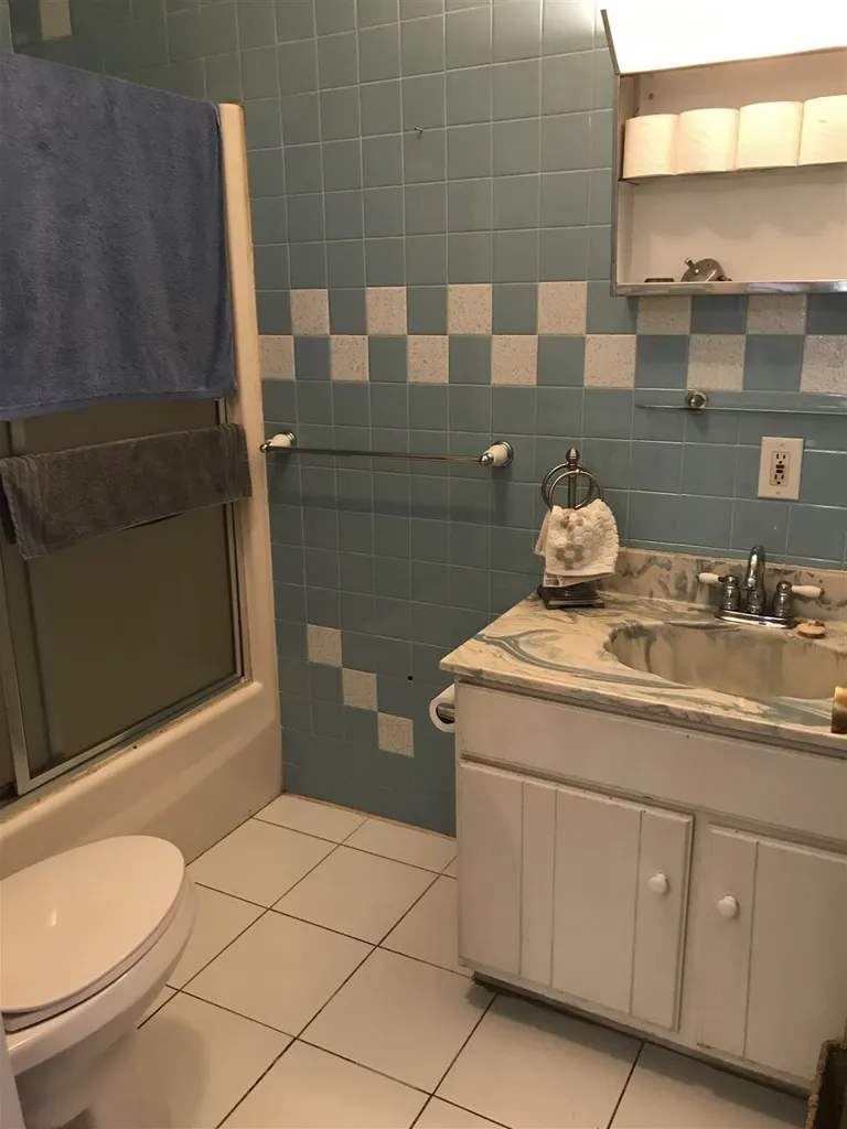 4 Williams Court Nashua NH 03060