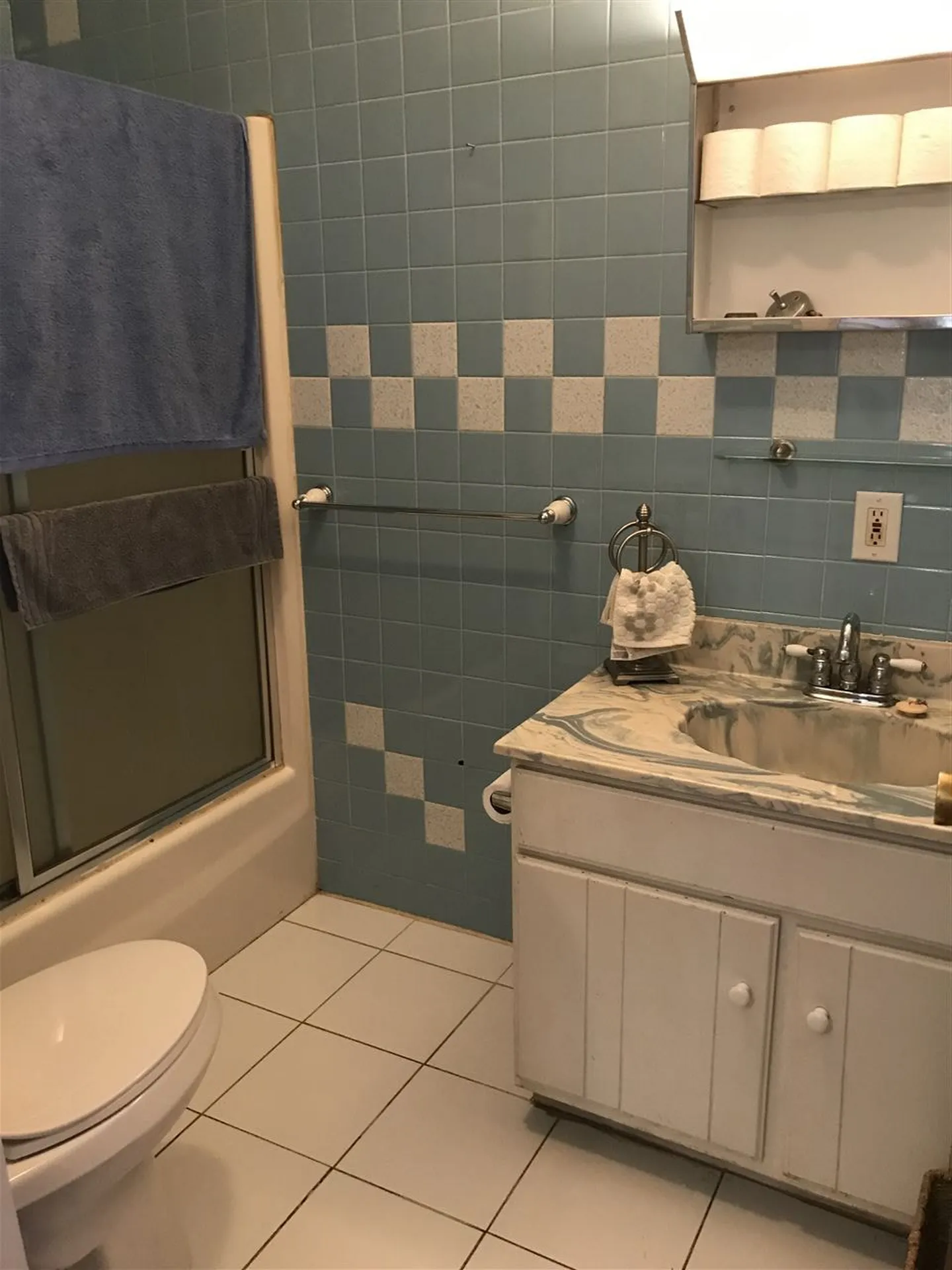 4 Williams Court Nashua NH 03060