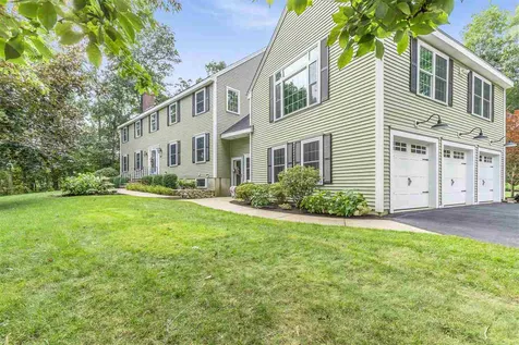 64 Old Farm Road Salem NH 03079