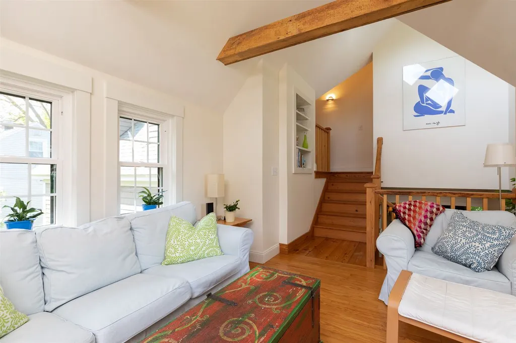 33 Riverview Road New Castle NH 03854