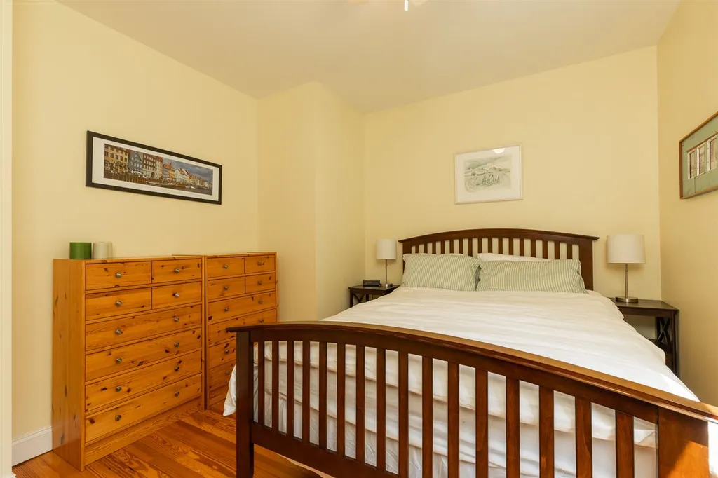 33 Riverview Road New Castle NH 03854