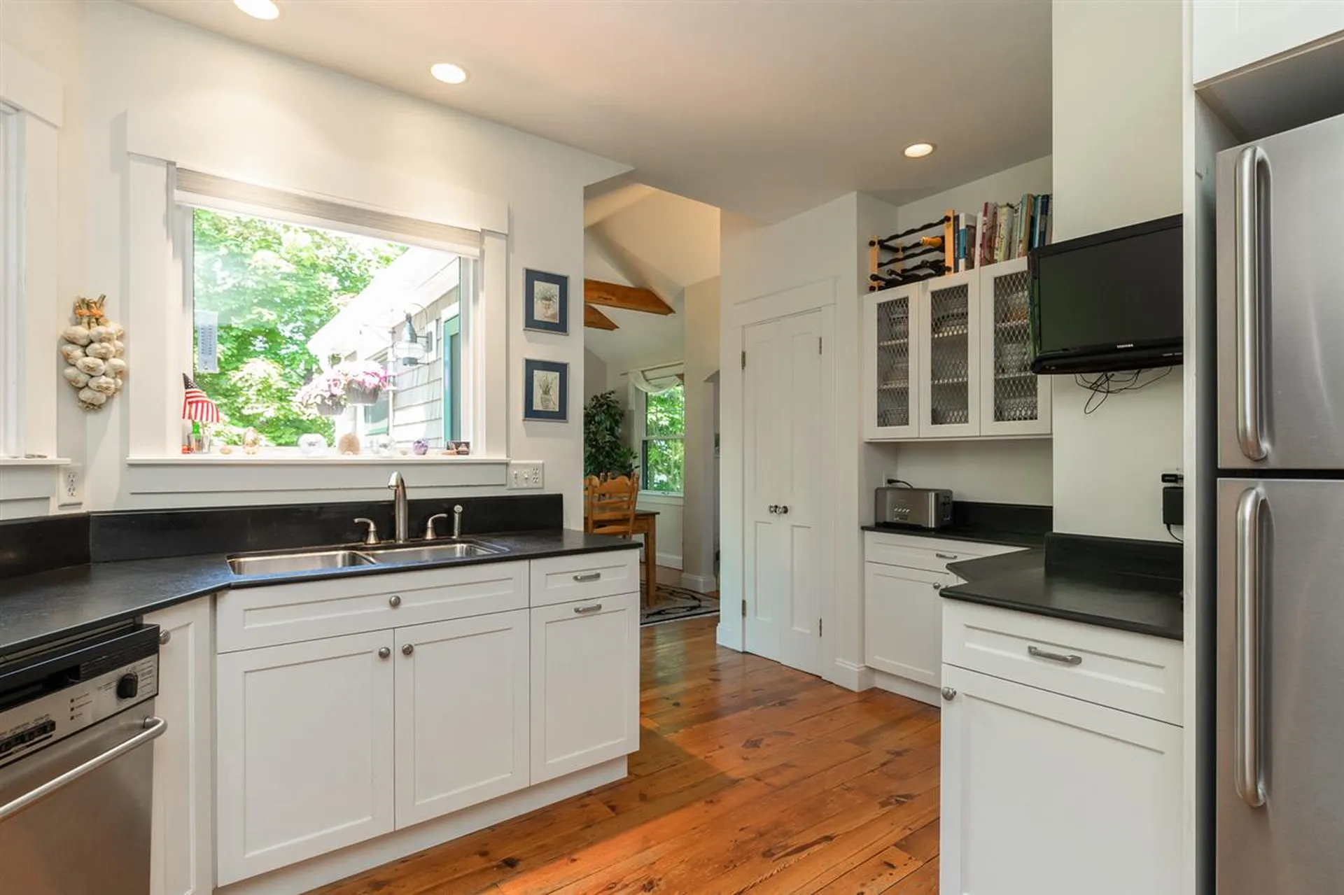 33 Riverview Road New Castle NH 03854