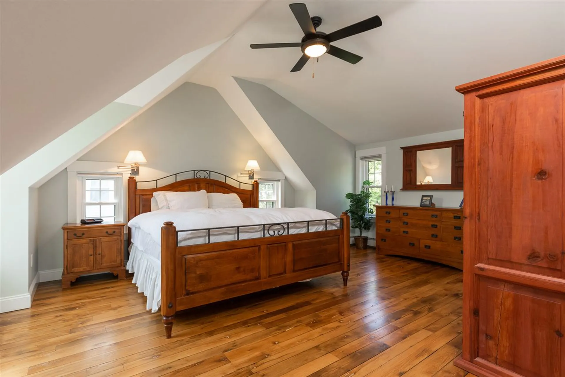 33 Riverview Road New Castle NH 03854