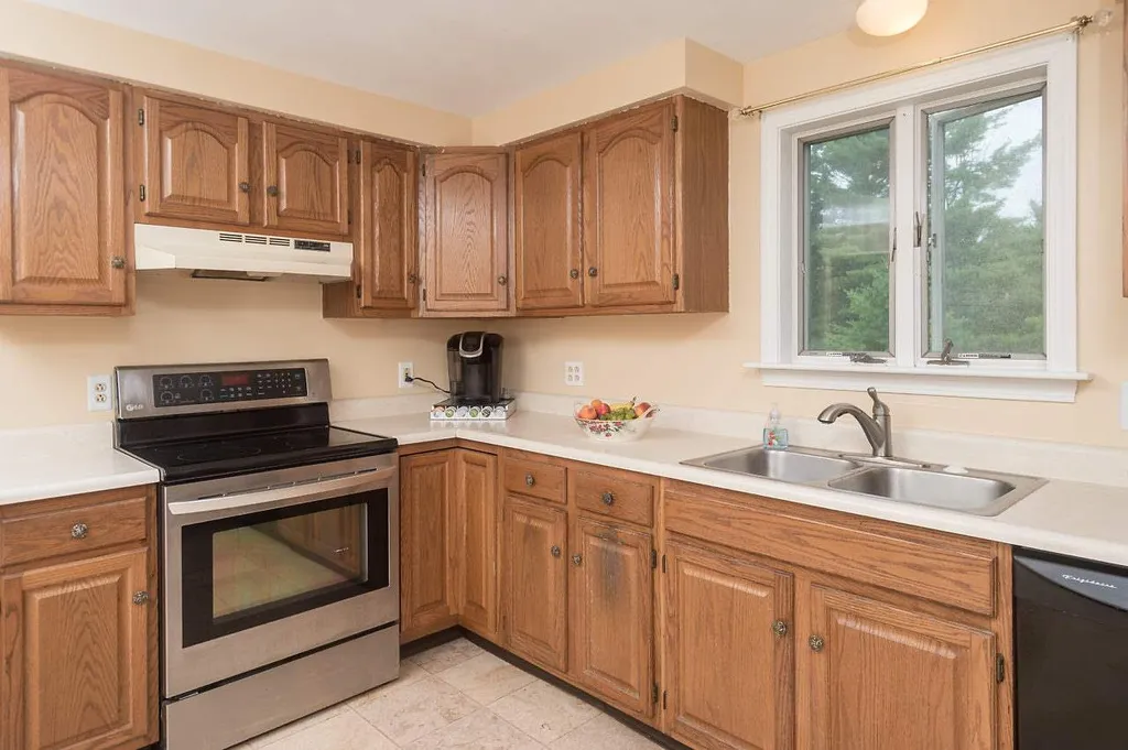 24 Beech Road South Berwick ME 03908
