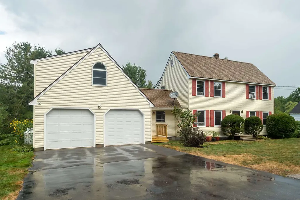 24 Beech Road South Berwick ME 03908