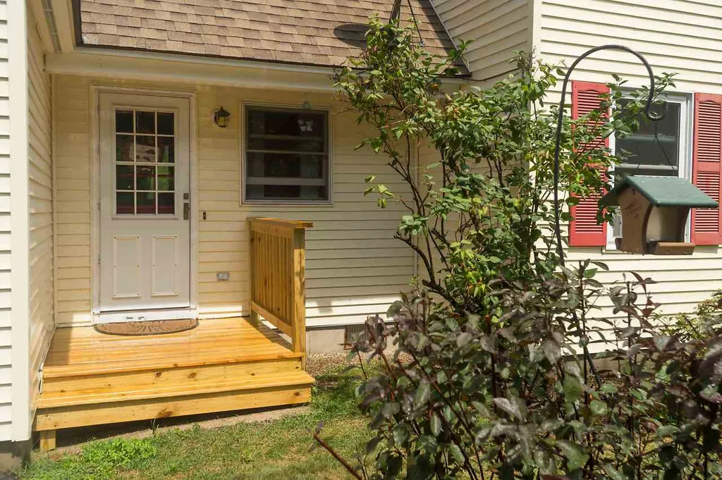 24 Beech Road South Berwick ME 03908