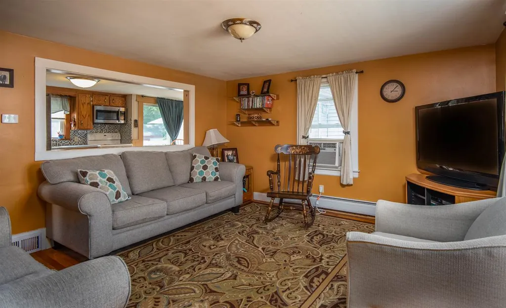 17 Sherman Street Rochester NH 03839