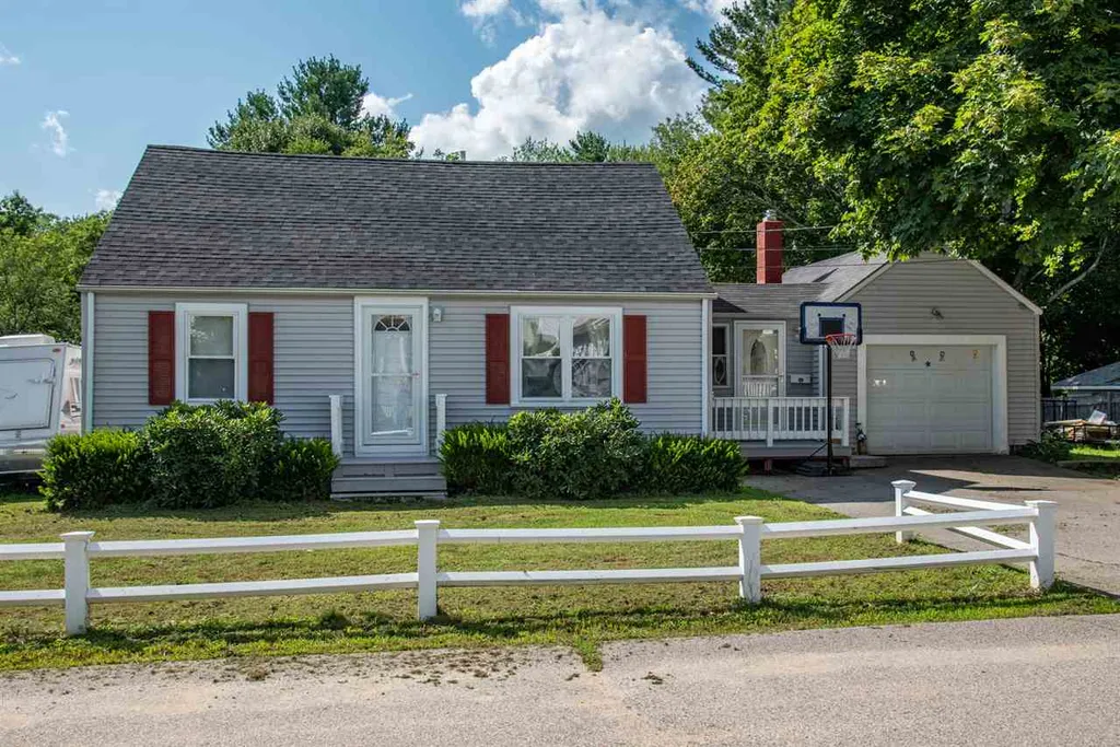 17 Sherman Street Rochester NH 03839