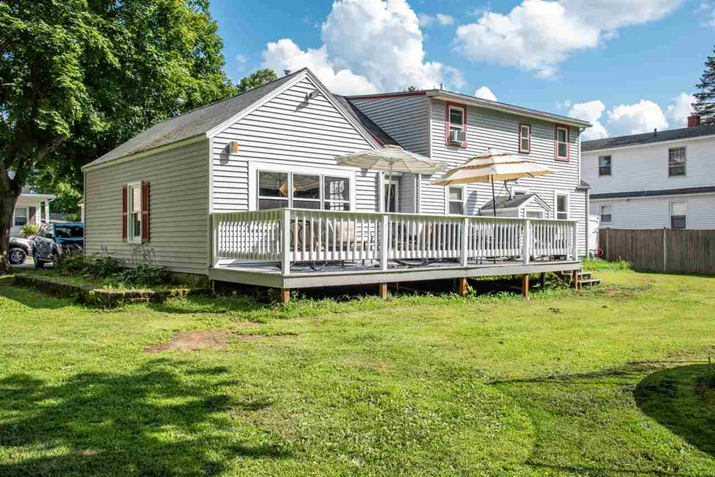17 Sherman Street Rochester NH 03839