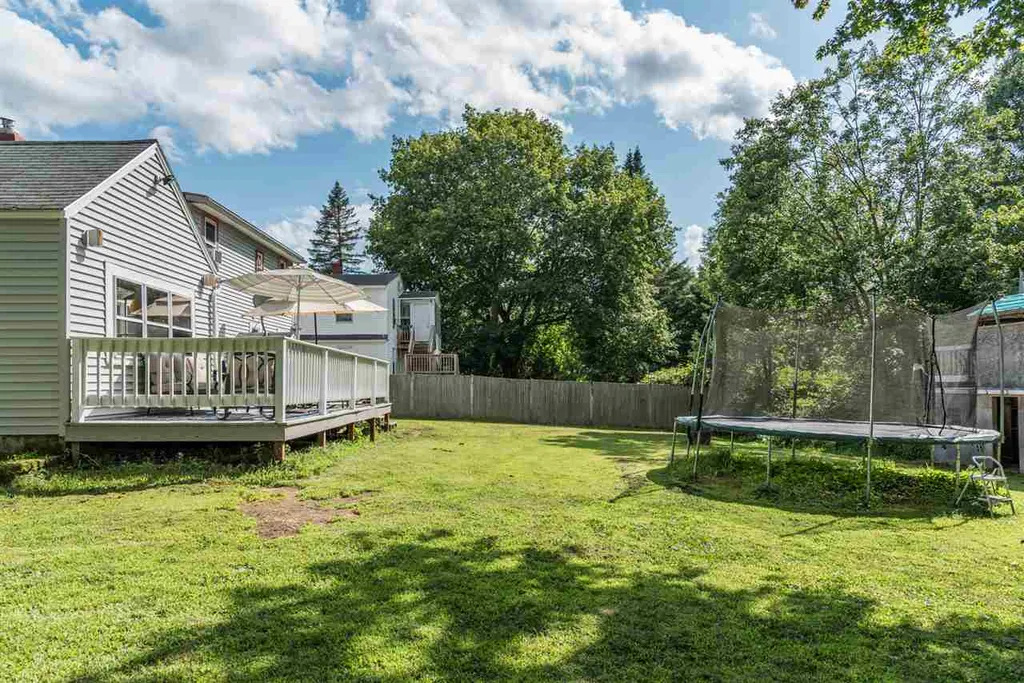 17 Sherman Street Rochester NH 03839