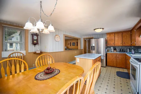 17 Sherman Street Rochester NH 03839
