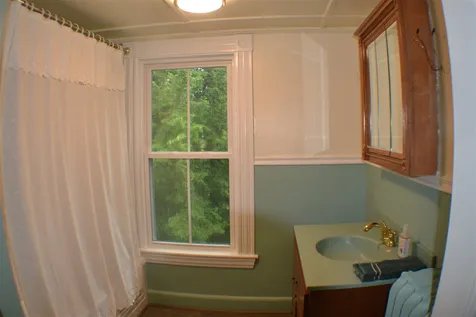 110 Park Avenue Hopkinton NH 03229