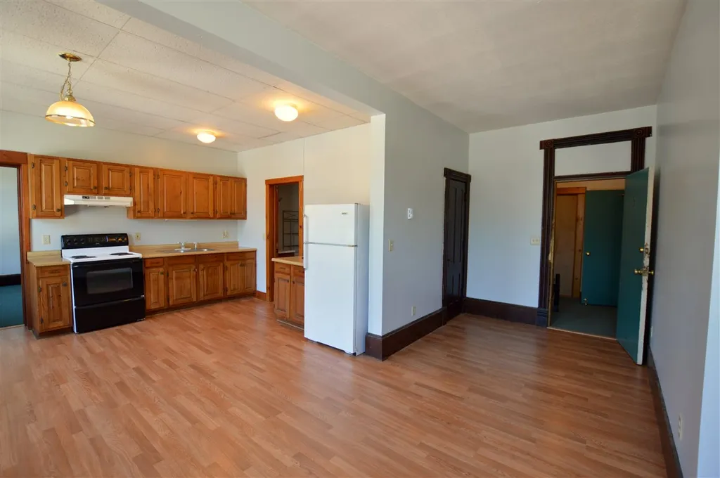 160 Main Street Ludlow VT 05149