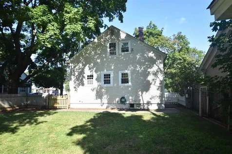 10 High Street Rochester NH 03867