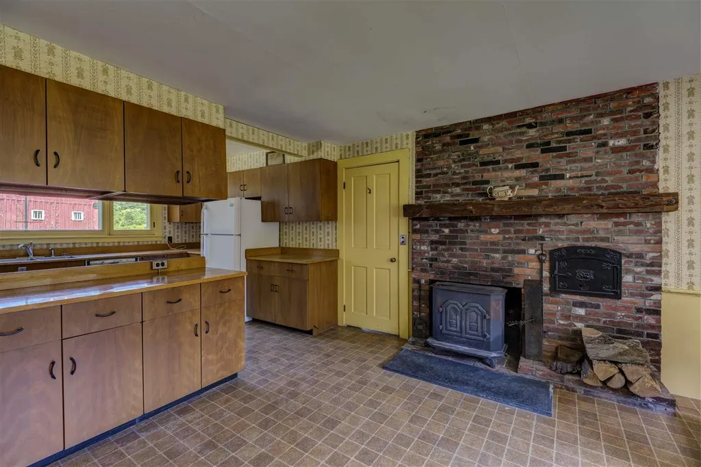 376 River Road Lyme NH 03768