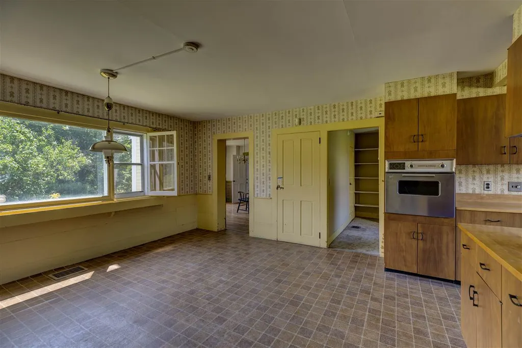 376 River Road Lyme NH 03768