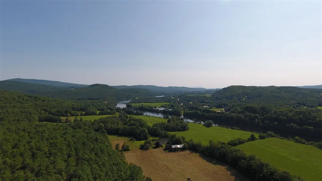 376 River Road Lyme NH 03768